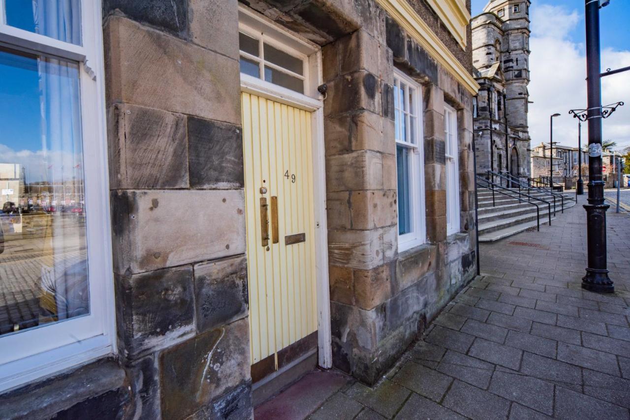 Double Ensuite Bedroom Near Edinburgh カーコーディ エクステリア 写真